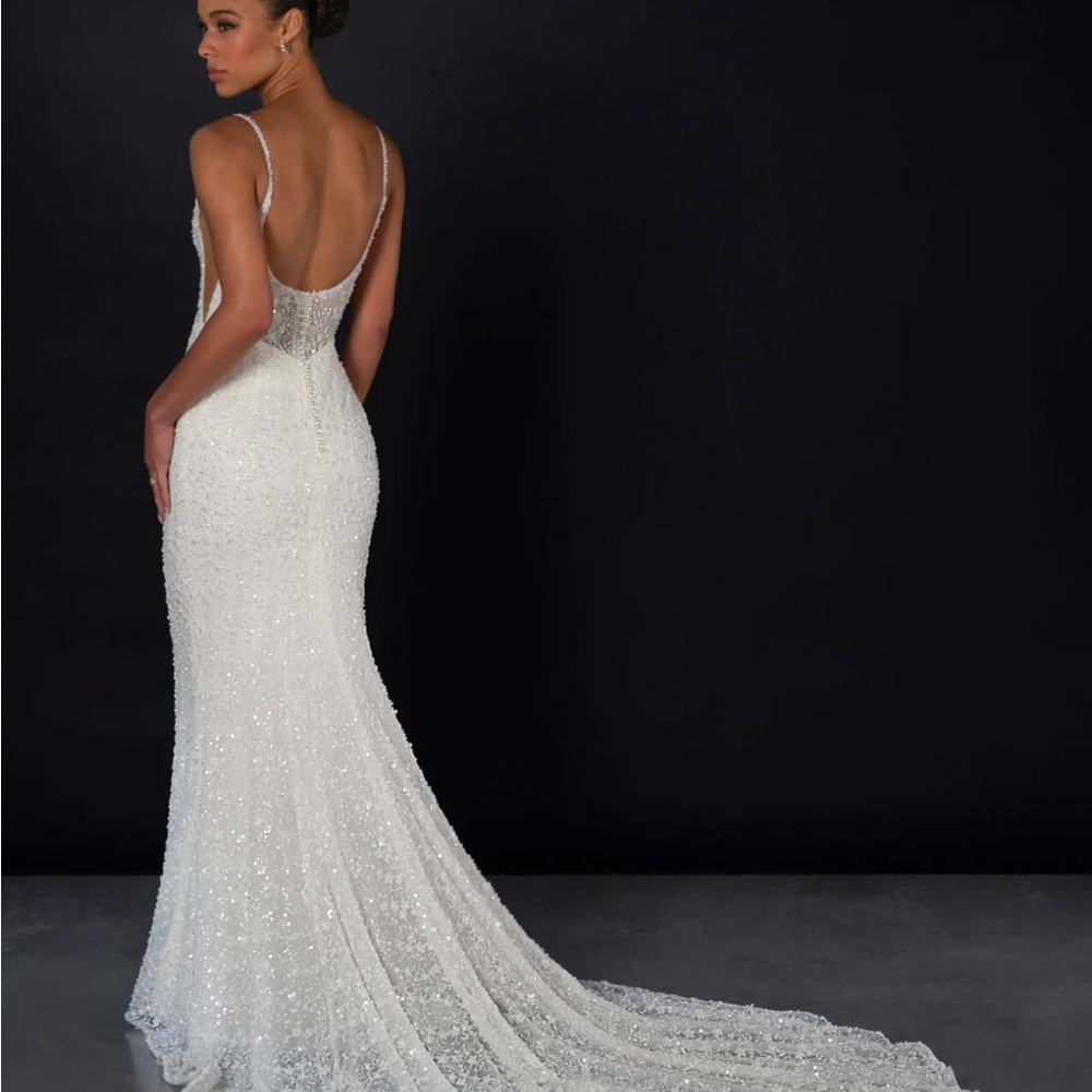 Martina Liana 1814 (ML 1814) Wedding Dress - Picture 5 of 10